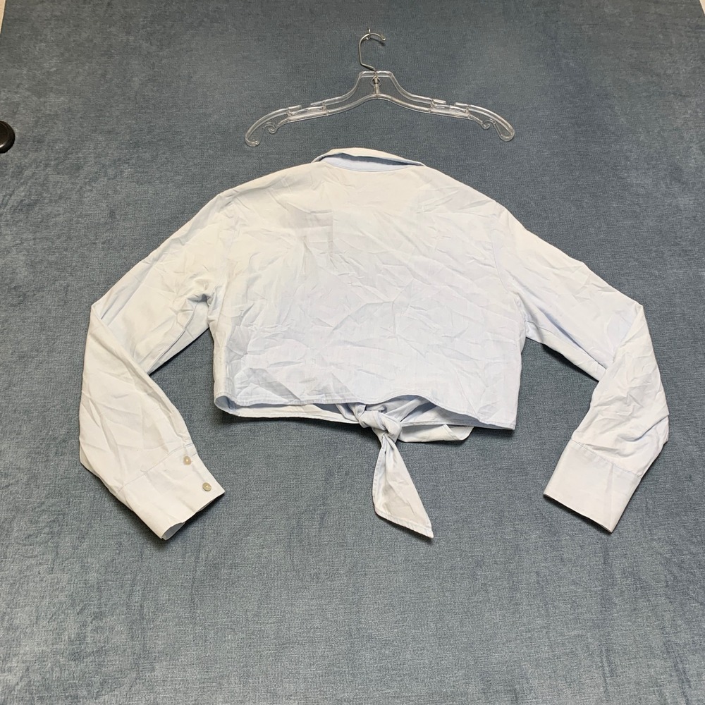 Zara Cropped Shirt Womens Small Light Blue Tie Front Utility Pockets Minimalist - Picture 11 of 16